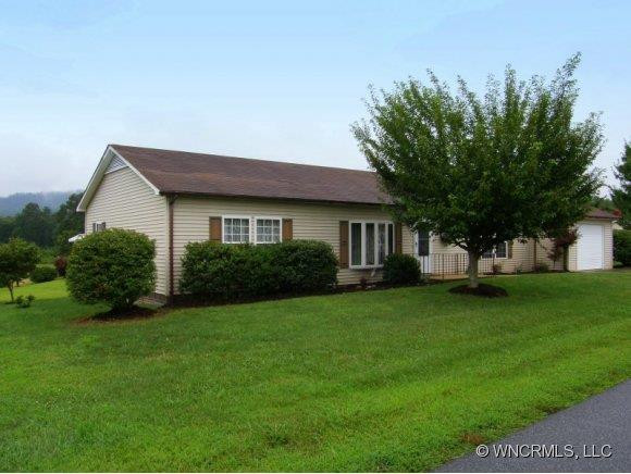 400 Riverwind