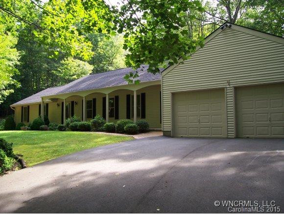 1252 Campbell Drive
