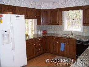 1252 Campbell Drive - Photo 3