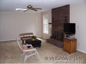 1252 Campbell Drive - Photo 7