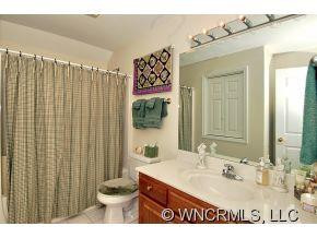 207 Presidential Drive - Photo 8