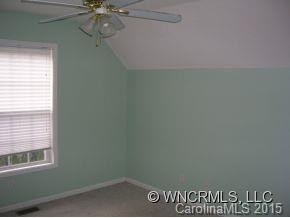 209 Friendly Circle - Photo 5