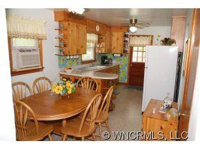 901 Oakmont Drive - Photo 6