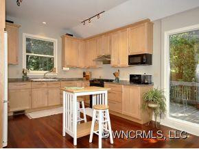 20 WOODCREST ROAD - Photo 5