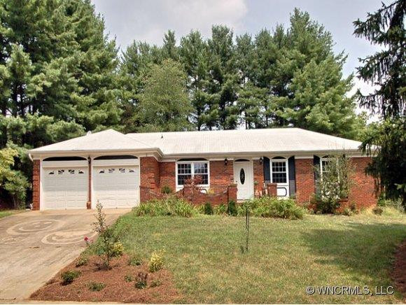 2 BROOKCLIFF DRIVE