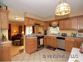 2 BROOKCLIFF DRIVE - Photo 3