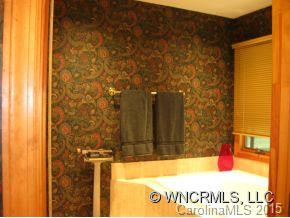 914 Winding Creek Road - Photo 9