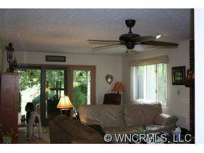 280 White Oak Circle - Photo 5