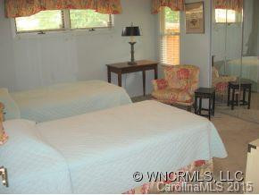 93 PLAYGROUND COURT - Photo 11