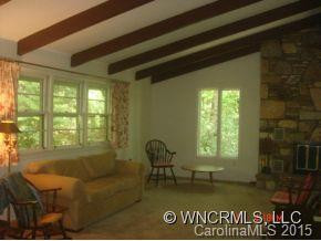 916 Cardinal Road - Photo 2