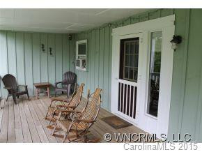 3852 GOLDEN RD - Photo 12
