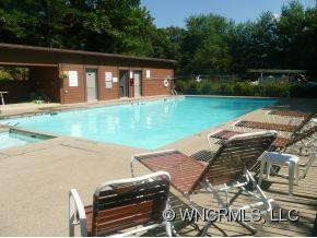 508 Woodfield Drive - Photo 2