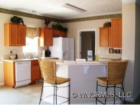 32 Beechnut Drive - Photo 3