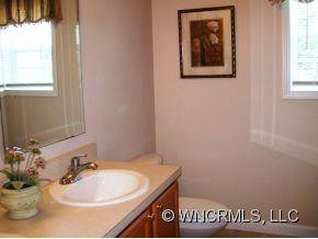 32 Beechnut Drive - Photo 7