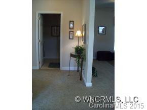 415 Sassafras Drive - Photo 2