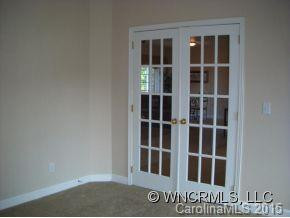 415 Sassafras Drive - Photo 9
