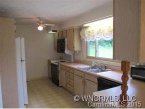 562 Mountain Road - Photo 6