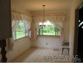 562 Mountain Road - Photo 8