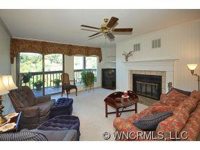 87 Willow Road B-4 - Photo 2
