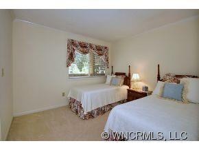87 Willow Road B-4 - Photo 6