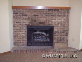 40 Ravencroft - Photo 7
