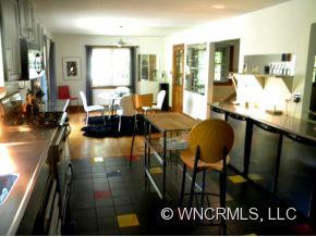 11 N College Street - Photo 5