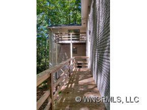 954 HOLLY RD - Photo 22