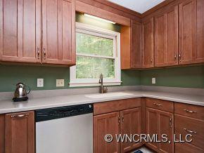 954 HOLLY RD - Photo 8