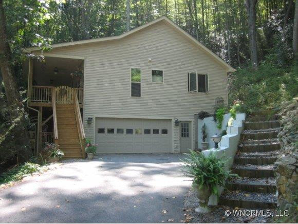 747 Coyote Hollow Rd.