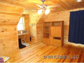 910 John Smith Road - Photo 8