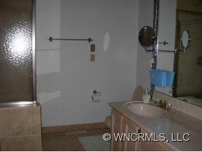 58 Mossy Rock Road - Photo 11