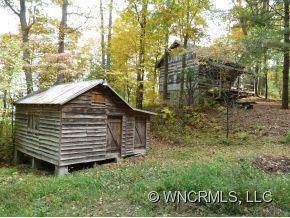 1444 Bluff Mountain Road - Photo 2