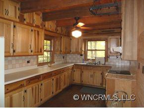 1444 Bluff Mountain Road - Photo 3