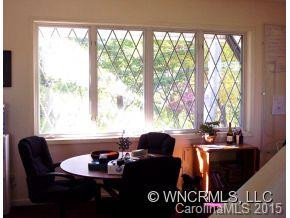 322 Windswept Drive - Photo 4