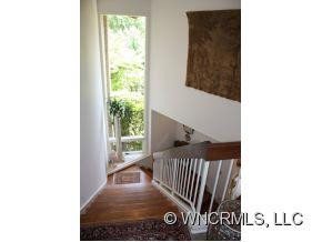 1225 Hogback Mountain Rd. - Photo 3