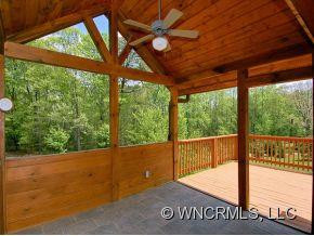 583 AVERY CREEK ROAD - Photo 10