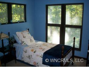 156 Gilliam Road - Photo 6