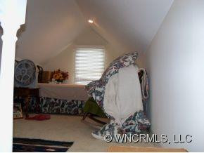  - Photo 9