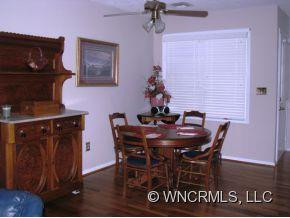 101-2 Whitfield Way - Photo 8