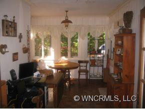 302 Lakeview Rd - Photo 5
