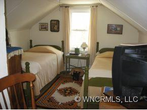 111 Green Mountain Drive - Photo 8