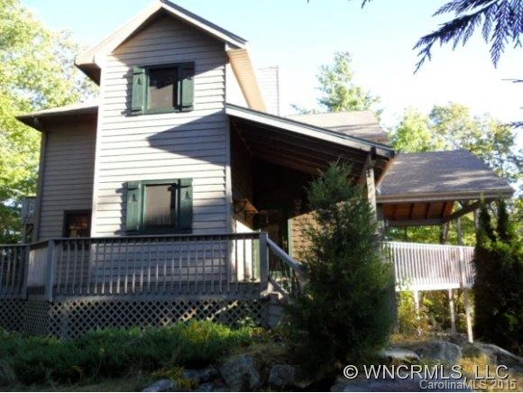 684 Hawk Mountain Road