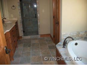 153 Glenn Court - Photo 5