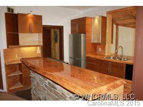 1090 Emmett Road - Photo 3