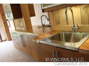 1090 Emmett Road - Photo 5