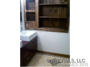 1090 Emmett Road - Photo 8