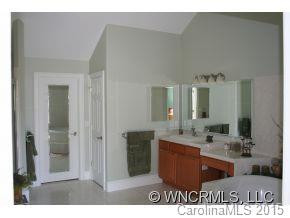 54 Woodcrest Drive - Photo 8
