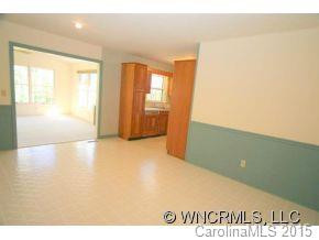 1216 Pinebrook Circle - Photo 7