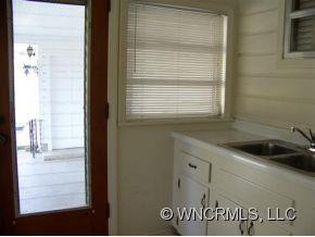 1485 Hayes Road - Photo 5