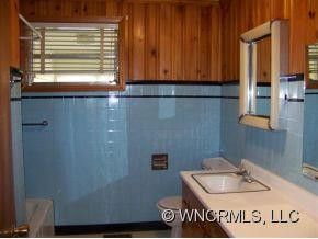 1485 Hayes Road - Photo 9